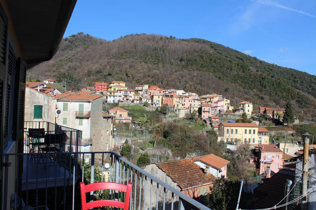 Hotel Pietra Di Mare Biassa Exterior foto